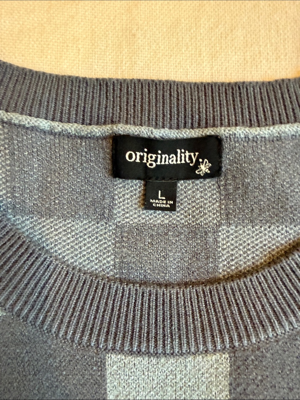 Smiley Checkered Crew Sweater - Yellow & Gray - Picture 3 of 4